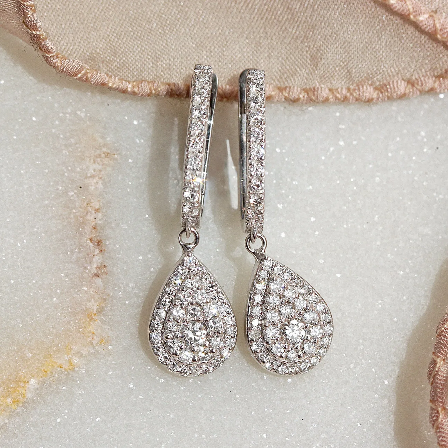Big Pear Diamond Drops Dangle Earrings Basic