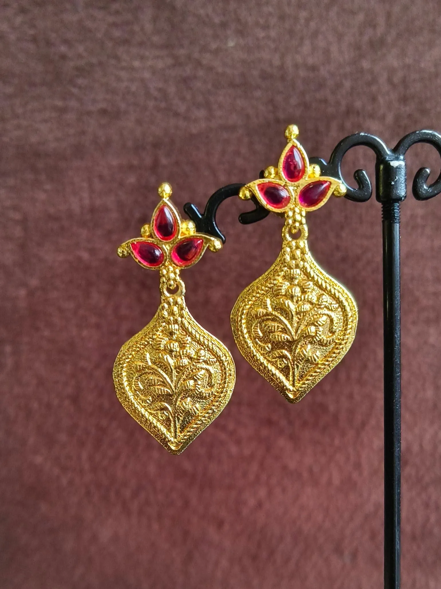 Brass Gold-Plated Stone Dangler Earrings for Party Wear Elegance | Sarichka