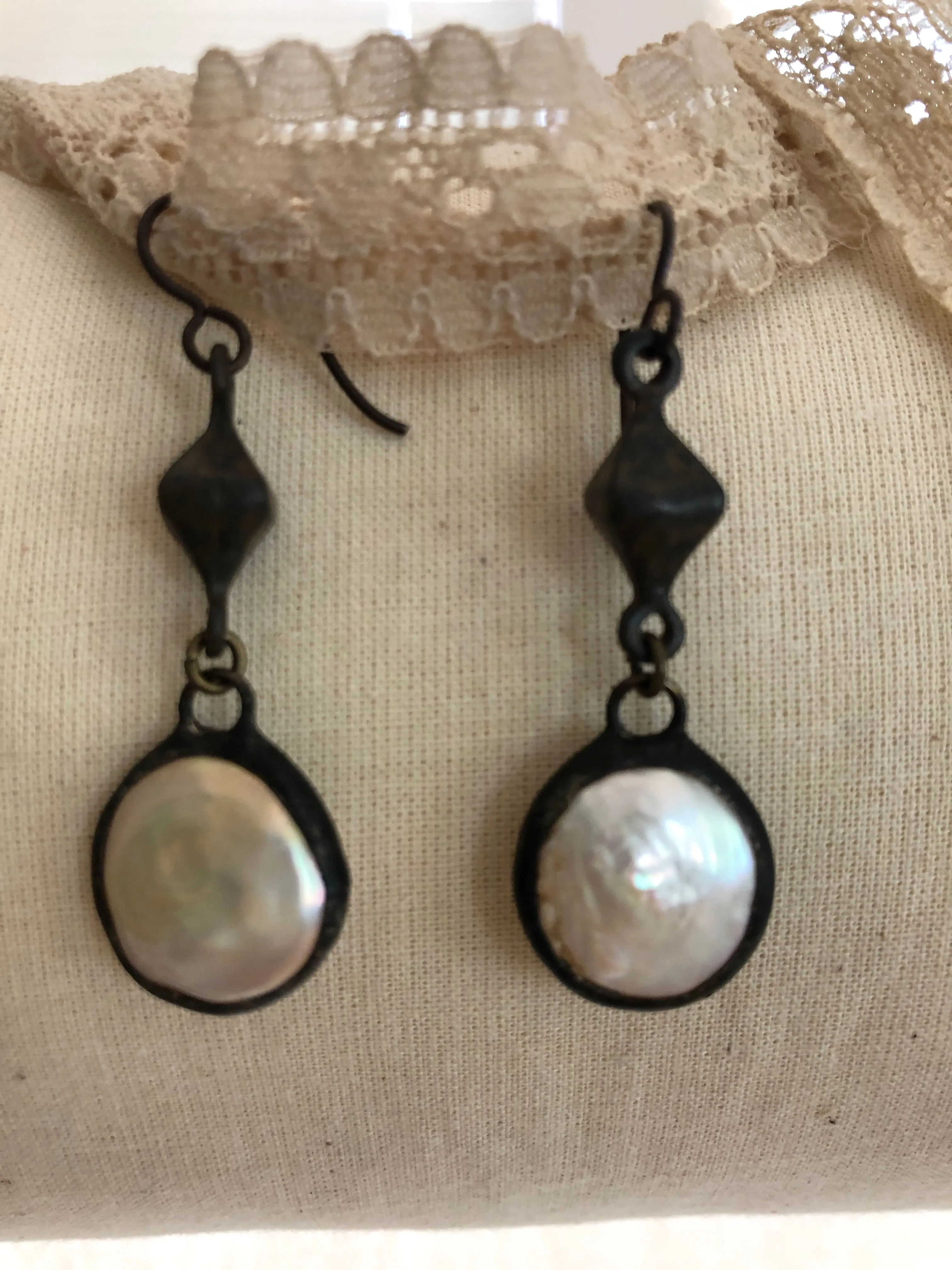 Keshi Peal Earrings
