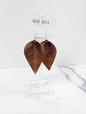 Leather Petal Earring "Metallic Brown"