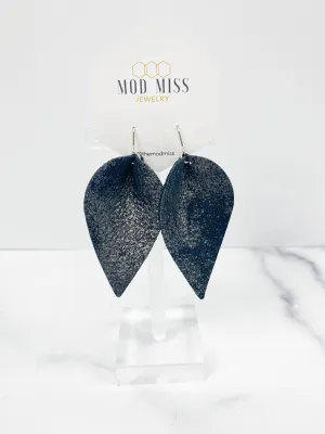 Leather Petal Earring "Rock N Roll Black"